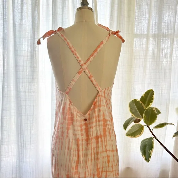 NW/OT Beachy tie-dye swim cover-up maxi - Picture 7 of 7